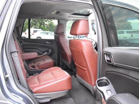 Used 2019 Chevrolet Tahoe Premier w/ Premier Plus Edition AWD/4WD image 20