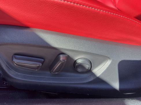 Used 2022 Toyota Camry XSE image 25