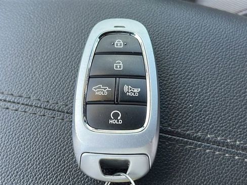 Certified 2022 Hyundai Santa Cruz SEL FWD image 30