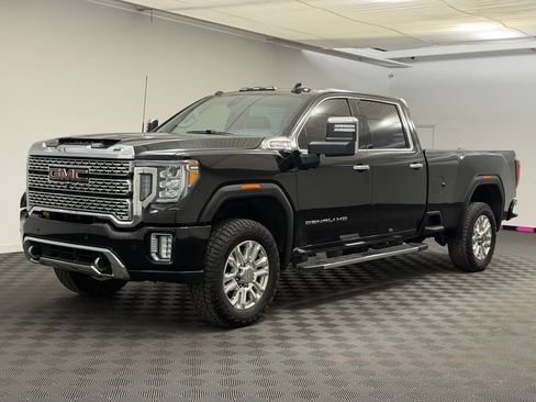 Used 2023 GMC Sierra 2500 Denali w/ Denali Ultimate Package AWD/4WD image 1