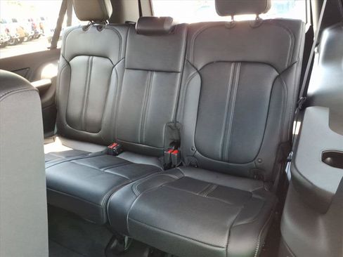 New 2026 Jeep Grand Wagoneer L Limited w/ 8-Passenger Seating Package AWD/4WD image 14
