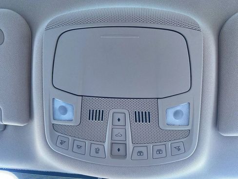 Used 2017 Lincoln MKC Reserve w/ Lincoln MKC Climate Package image 24