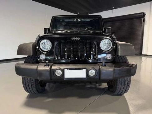 Used 2016 Jeep Wrangler Unlimited Sport w/ Quick Order Package 24S AWD/4WD image 2