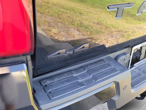 Certified 2024 Toyota Tacoma TRD Sport w/ TRD Sport Upgrade Package AWD/4WD image 24