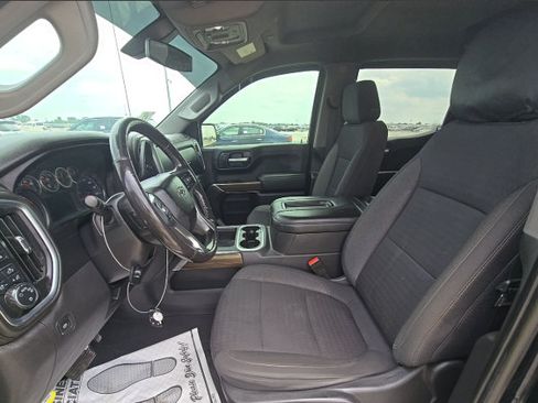 Used 2020 Chevrolet Silverado 1500 LT Trail Boss AWD/4WD image 7