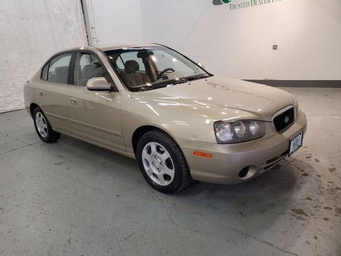 Used 2003 Hyundai Elantra GLS image 8
