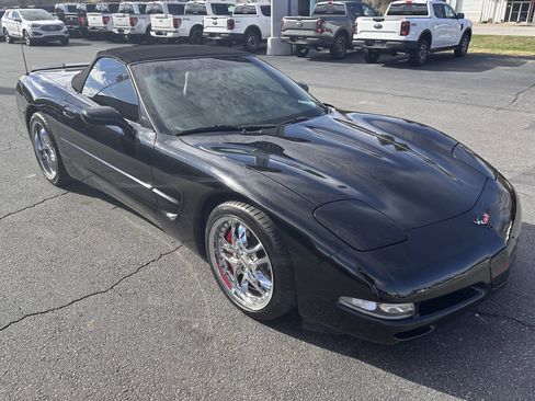 Used 2000 Chevrolet Corvette image 4