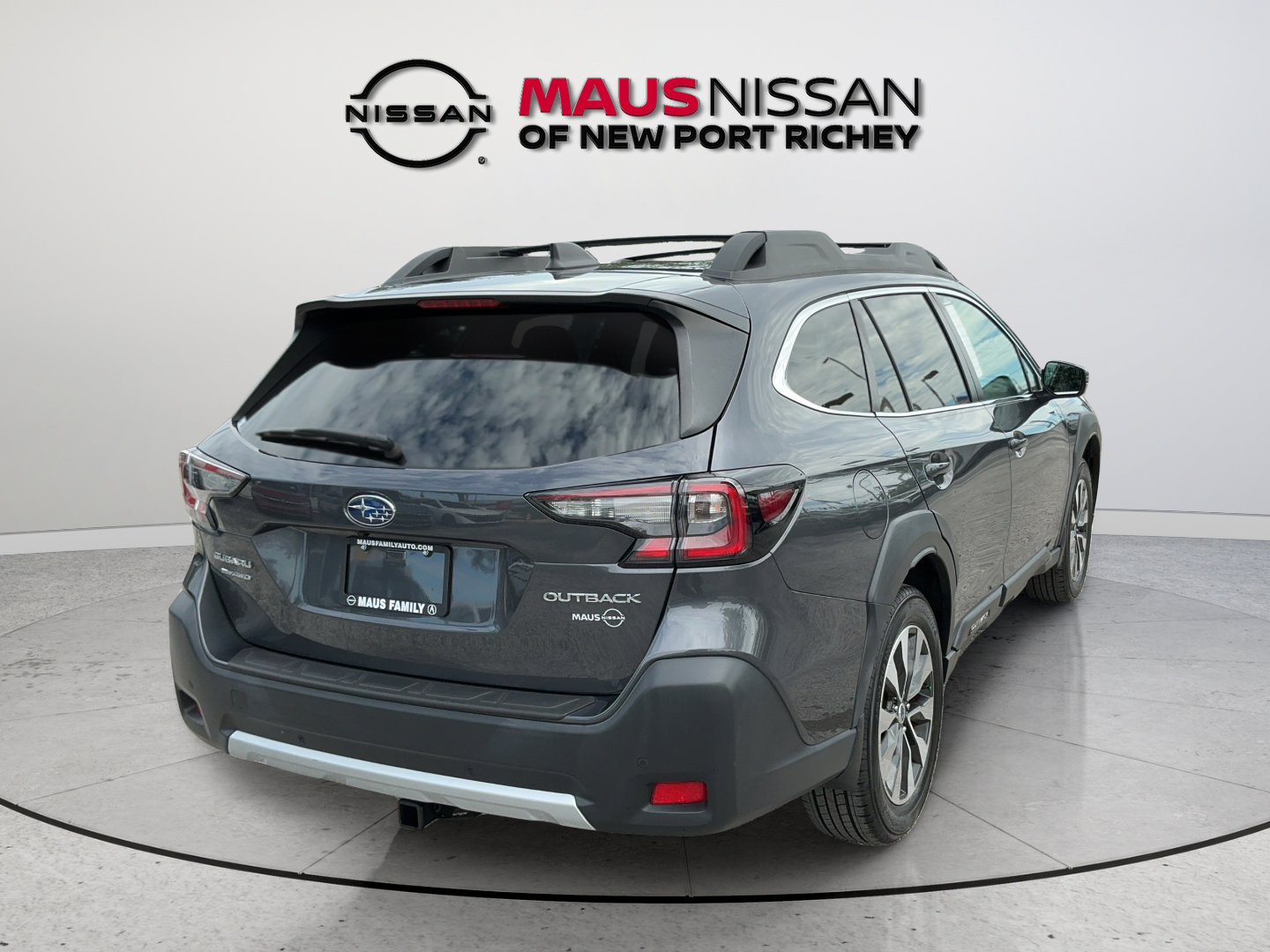 Used 2024 Subaru Outback Limited AWD/4WD image 9