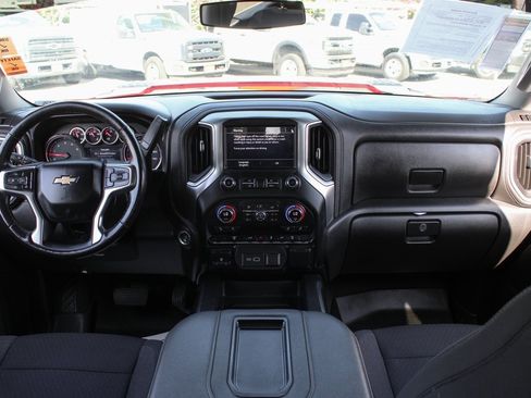 Used 2022 Chevrolet Silverado 2500 LT w/ Convenience Package image 24