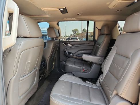 Used 2016 GMC Yukon XL Denali w/ Open Road Package AWD/4WD image 9