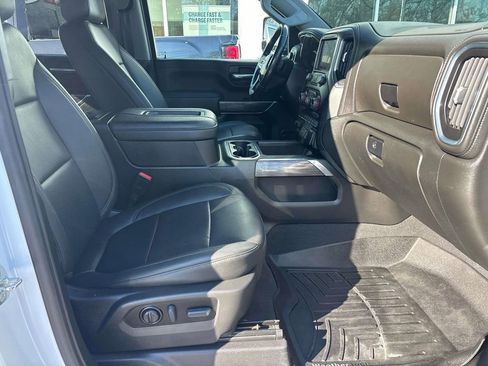 Used 2022 Chevrolet Silverado 2500 LTZ w/ LTZ Convenience Package image 10