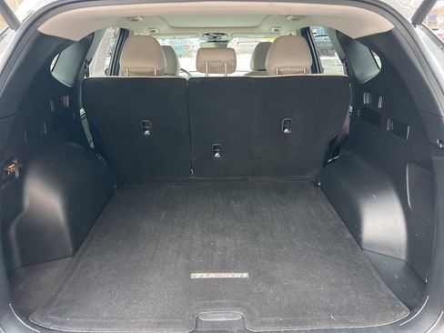 Used 2022 Hyundai Tucson Limited image 25