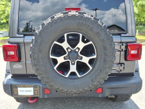 Used 2020 Jeep Wrangler Unlimited Rubicon AWD/4WD image 16