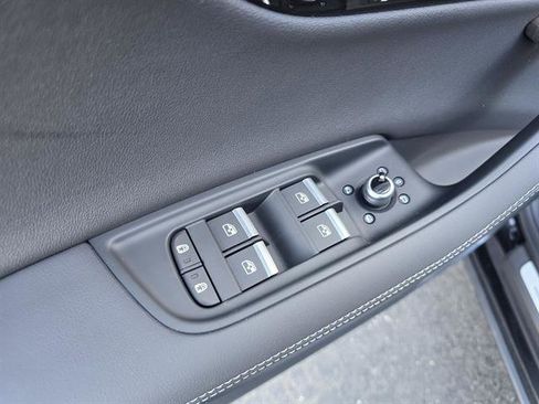 Used 2025 Audi Q7 3.0T Prestige w/ Prestige Package image 17