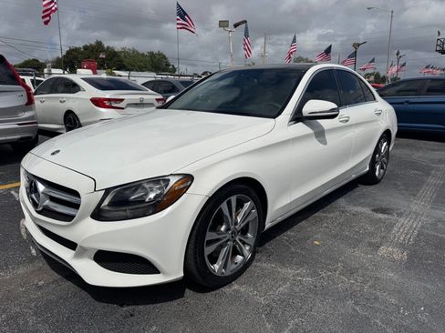Used 2018 Mercedes-Benz C 300 Sedan image 2