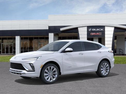 New 2026 Buick Envista Avenir FWD image 2