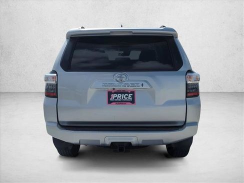 Certified 2022 Toyota 4Runner SR5 RWD image 6