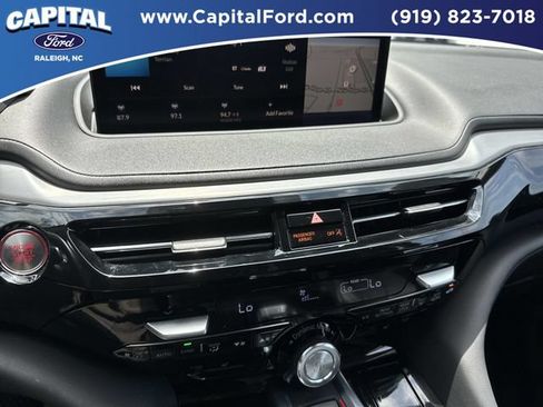 Used 2023 Acura MDX FWD w/ Technology Package image 27