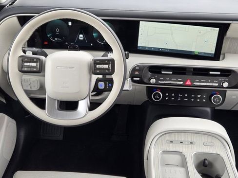 Used 2026 Hyundai Palisade Calligraphy image 25