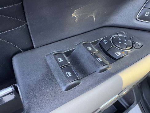 Used 2020 Ford Expedition Platinum image 24