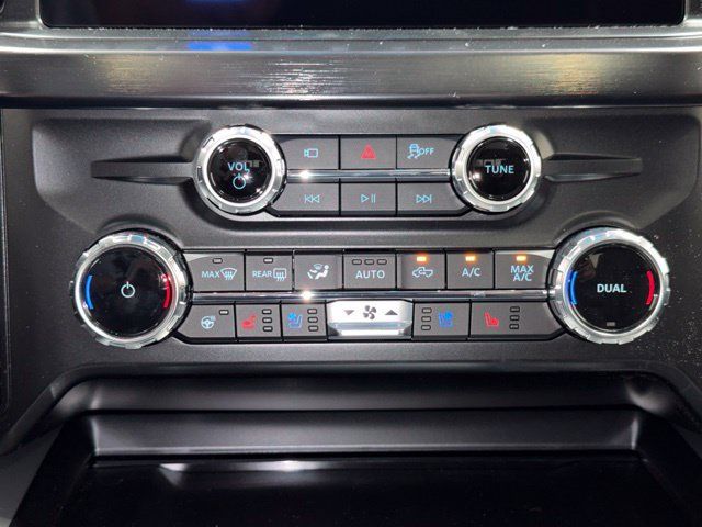 New 2026 Ford F350 Lariat w/ Black Appearance Package AWD/4WD image 27