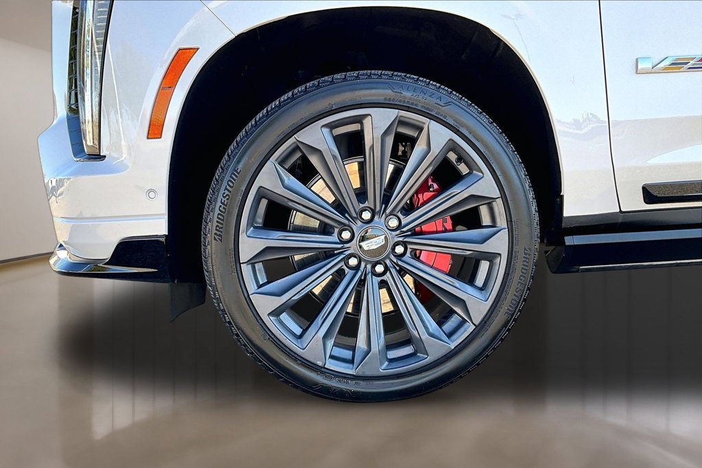Certified 2025 Cadillac Escalade V AWD/4WD image 8