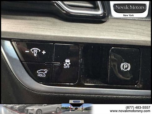 Used 2023 Kia Sportage X-Line w/ X-Line Premium Package AWD/4WD image 16