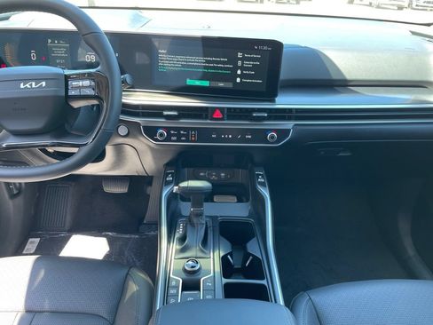 New 2026 Kia Sorento S FWD image 12