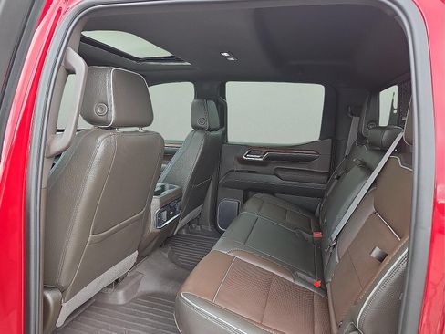 Used 2023 GMC Sierra 1500 Denali AWD/4WD image 19