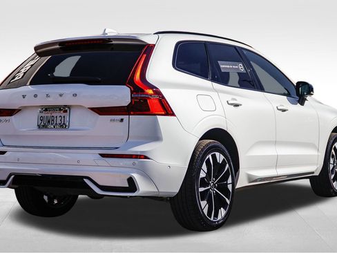 Certified 2026 Volvo XC60 B5 Plus w/ Protection Package Premier image 8