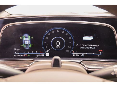 Used 2022 Cadillac Escalade Premium Luxury w/ Performance Package image 13