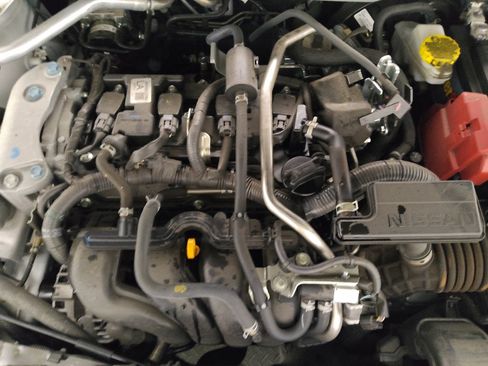 Used 2024 Nissan Sentra SV FWD image 30