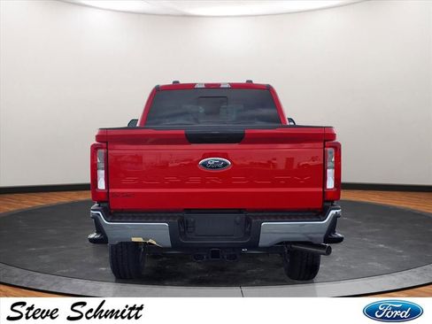 New 2026 Ford F250 XLT w/ FX4 Off-Road Package AWD/4WD image 21