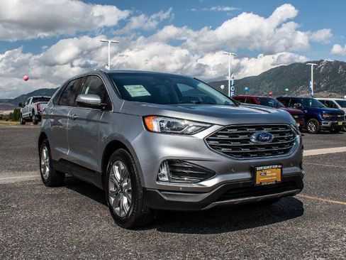 Certified 2024 Ford Edge Titanium AWD/4WD image 3