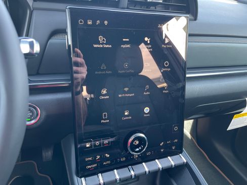 New 2026 GMC Terrain AT4 w/ Technology Package II image 13