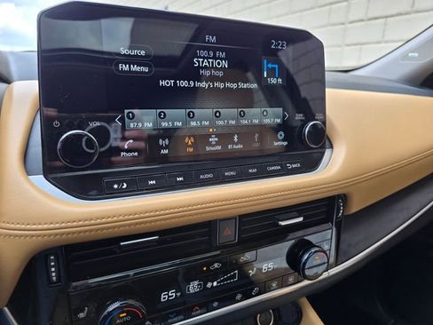 Used 2021 Nissan Rogue Platinum image 51