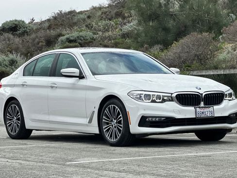 Used 2018 BMW 530e image 5
