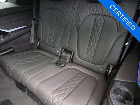 Used 2024 BMW X7 xDrive40i w/ Executive Package AWD/4WD image 17