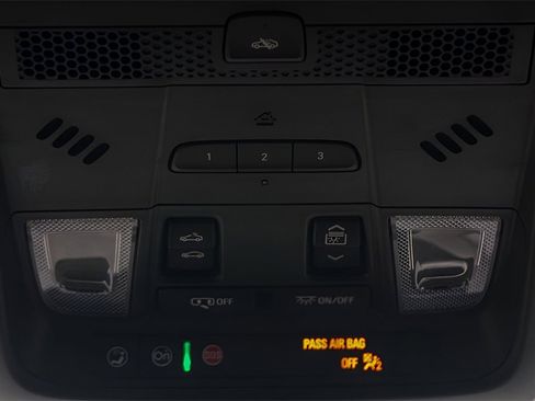 New 2025 Cadillac XT6 Premium Luxury w/ Platinum Package image 24