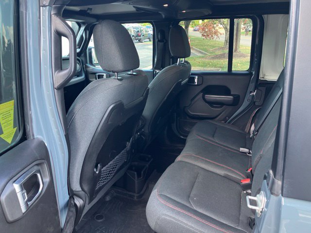 Used 2024 Jeep Wrangler Unlimited Rubicon AWD/4WD image 16