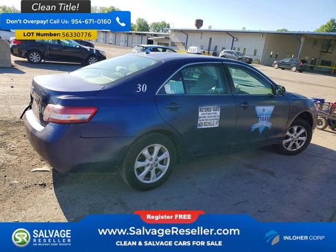 Used 2011 Toyota Camry LE w/ LE Extra-Value Pkg FWD image 4