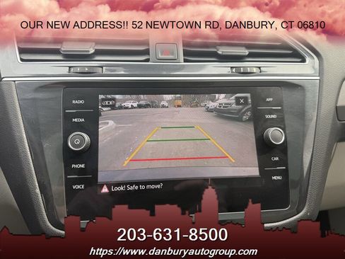 Used 2023 Volkswagen Tiguan SE R-Line image 13