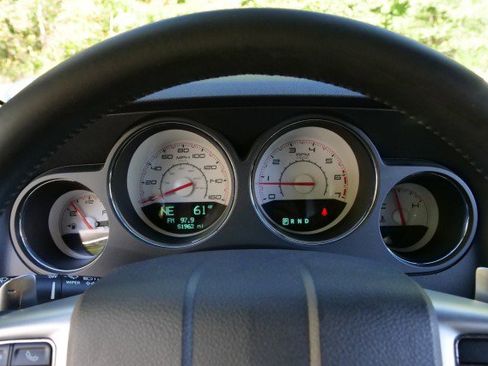 Used 2014 Dodge Challenger R/T w/ Blacktop Package image 10