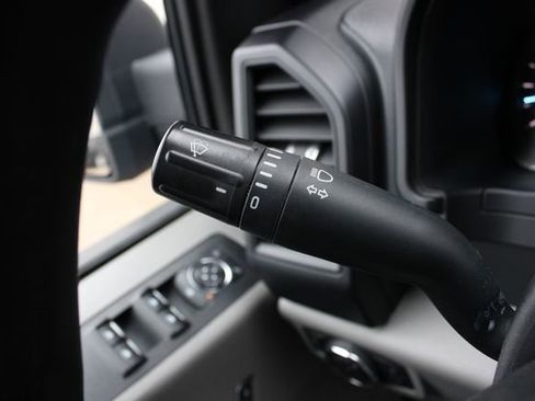 Used 2019 Ford F150 XL w/ Equipment Group 101A Mid image 9