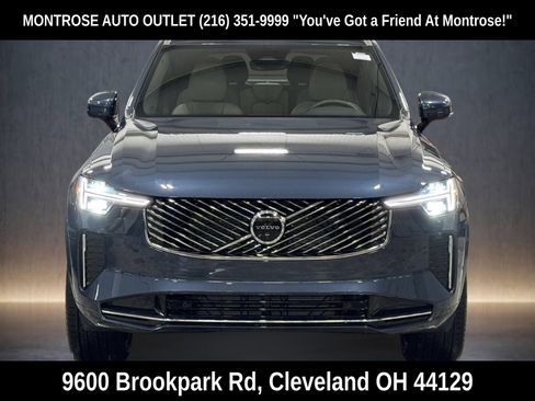 New 2026 Volvo XC90 B6 Plus w/ Protection Package Premier image 8