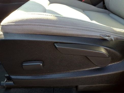 Certified 2021 Chevrolet Colorado W/T w/ WT Convenience Package image 26