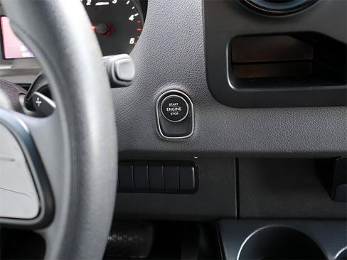 Used 2023 Mercedes-Benz Sprinter 144 Cargo image 28