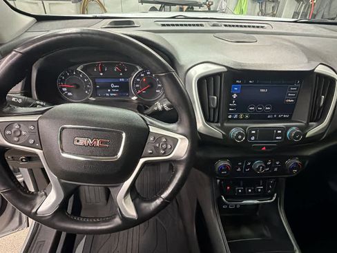Certified 2021 GMC Terrain SLT w/ Infotainment Package II image 11