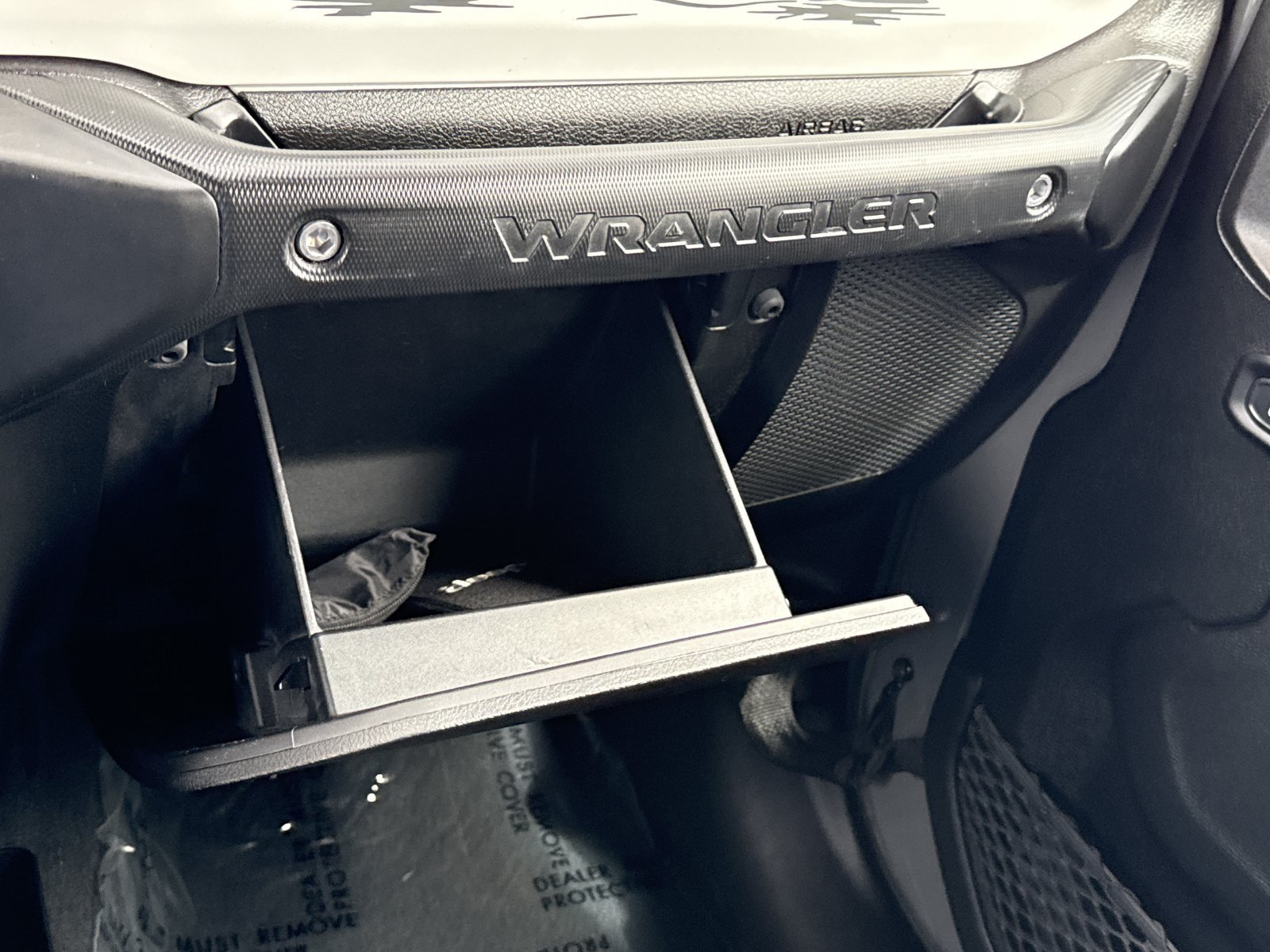Used 2021 Jeep Wrangler Unlimited Sport AWD/4WD image 25