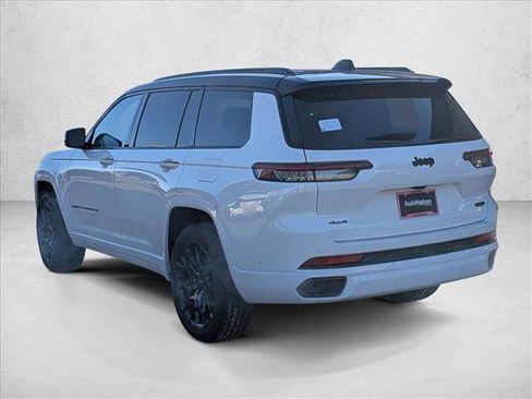 New 2025 Jeep Grand Cherokee L Summit image 8